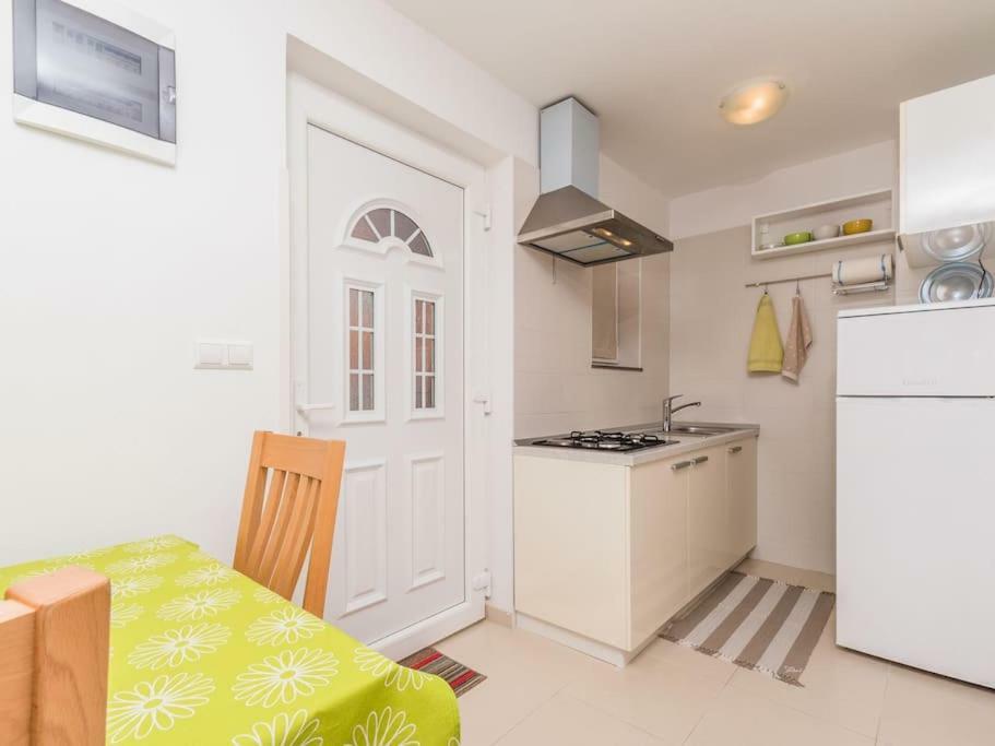 Apartment F-1 클림노 외부 사진